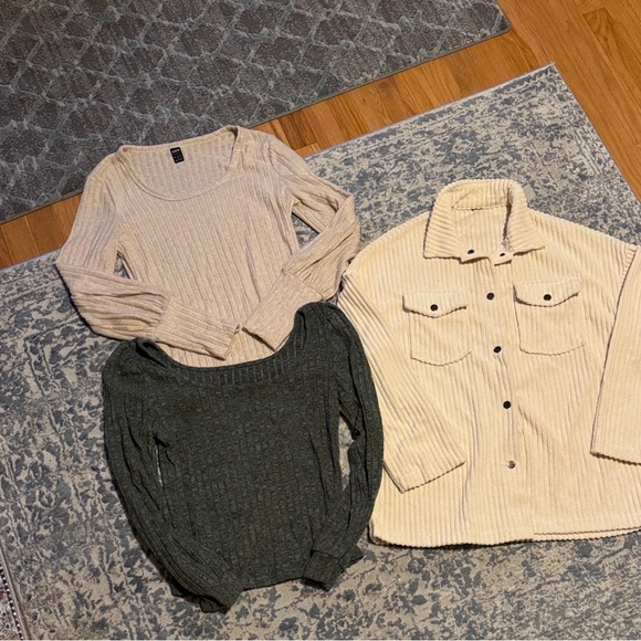 SHEIN Tops - SHEIN Ribbed Knit Sweater in Cream